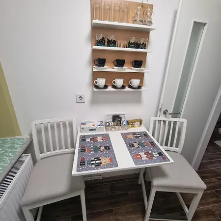 Flavia Apartment *