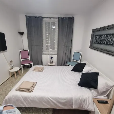 Flavia Apartment *